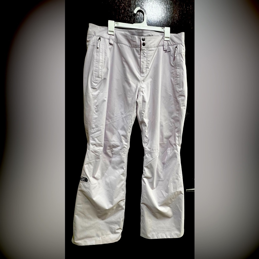 The North Face XL Women’s Snow Pants